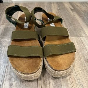 Olive sandals